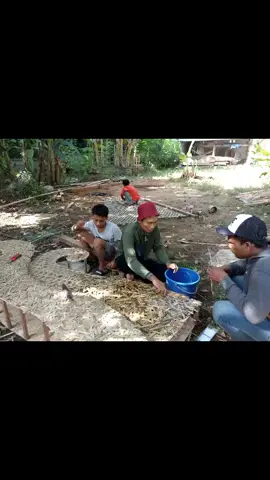 kreativitas yang terpenting membuka lapangan pekerjaan. #bambu #bambuart #bambubali #artbali