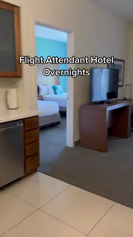 When you travel for work! #flightattendant #lasvegasflightattendant #blackflightattendantsusa #hotelroom #travel #blackgirlluxury #hotelliving