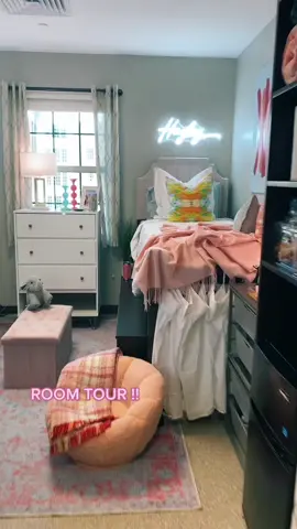 ROOM TOUR !! 💗 #bama #college #RoomTour