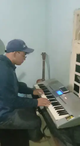 Vierratale rasa ini versi asal-asalan 😂#vierratale #keyboard #ngasalkonten #fypシ #fypdongggggggg