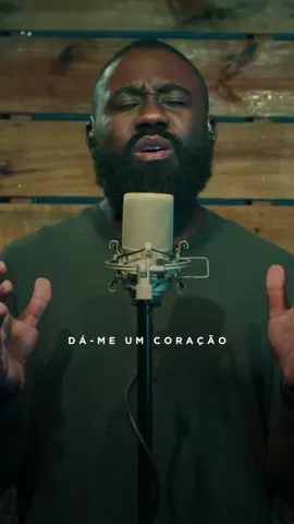 Que seja essa a nossa oração! Um coração como o dEle 😭🙏🏾 @Ana Paula Valadão Bessa