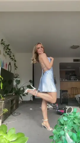Little grwm vlog #Vlog #grwm #makeup #dress #viral