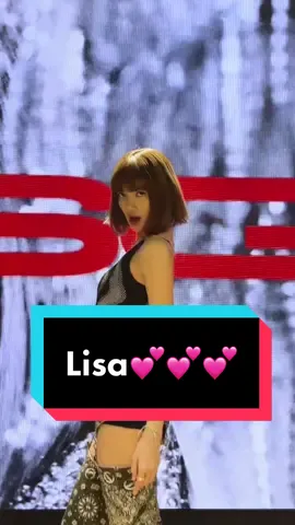 she is so attractive😍 #lisa #blackpink #blink