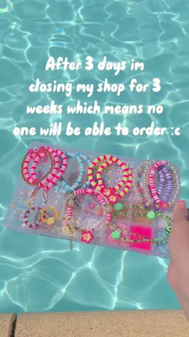 Help i havent gotten an order since tiktok banned me🫶🏻😭 #preppy #business #bracelet #necklace #earrings #fyp #orders #Love #fypシ #dailyvlog