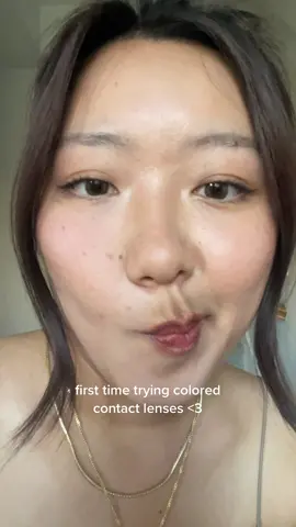 Love how natural they look #olens #olensglobal #coloredcontacts 