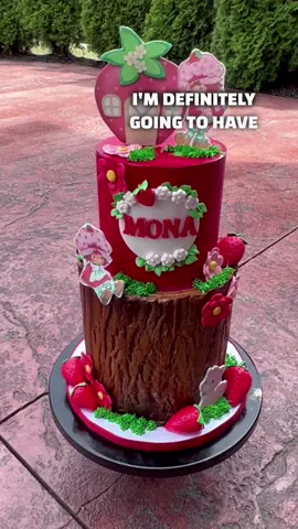 I know it’s not Saturday, I’m late on the day. But this is such a cute story. #StorySaturday #CakeCakeCake #StrawberryShortcake