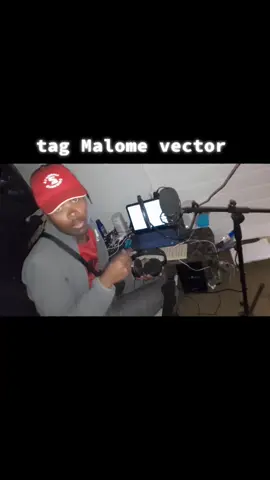 @malome_vector @bl@blaqdiamond150 @ambitiouzent  @danyadevs @ndu_browns @bigzulu_sa ......tag malome vector and blaq diamond to come and see this.....