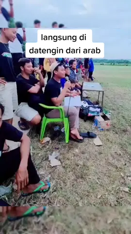 reporter bola langsung di datengin dari Arab #ligatarkam #sepakboladunia #reporter #fyp #viral