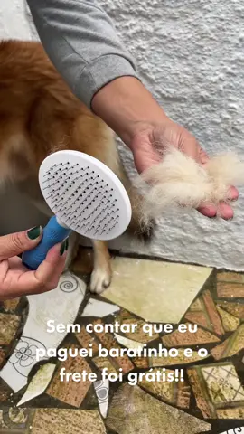 Remover o excesso de pelos do seu Pet nunca foi tão fácil!! #foryou #fy #pet #cachorro #gatos #gadgets #tirapelosgatos #tiktok