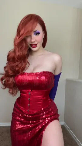 #cosplay #jessicarabbit 