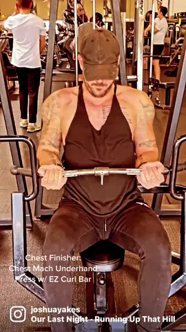 Try this chsst finisher on your next #chestday 💪😤. Chest Mach Underhand Press w/ EZ Curl Bar! Great chest focus, specicially the lower portion. Perform 4 x 12-15 for that nasty pump youre chasing 💪Please excuse my pain face 🤘😜 #nopainnogain