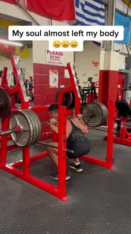 That was a do or die situation 😩 #fyp #foryou #foryoupage #legworkout #squats #prashantalemagar