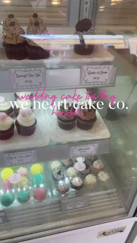 Come wedding cake testing with me in Hawaii 🧁 🏝 @weheartcakecompany |#hawaiiwedding #weddingtiktok #weddingcakes #weddingtips #foodieadventures #2022bride2be #weddinginspo #hawaiifoodie #weddingtok #destinationwedding