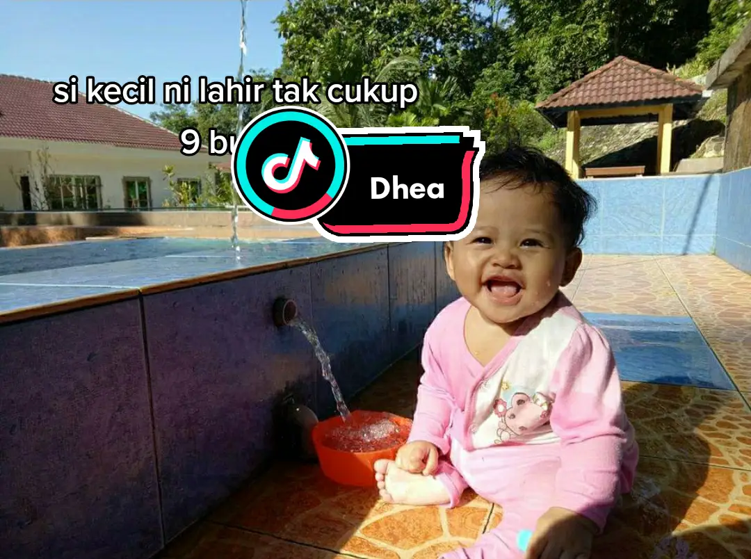 Cerita Dhea. Selamat menyambut hari lahir ke 5. Doakan anak umi terus sihat.. Aamiin 🤲.