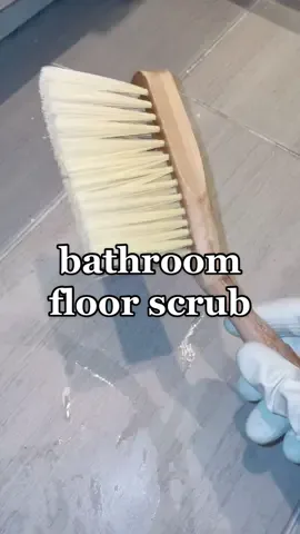 when im upset i use all my might to scrub, the floor can take it 😅 #floorscrub #scrubbingasmr #scrubbingbubbles #bleachclean #bathroomfloors