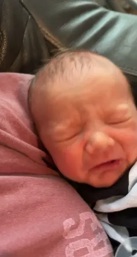Man, wgat kinda sneeze is that? #baby #sneeze #cute #newborn #viral #boymom #fyp #funnyvideos #babytok #sneezeface #sneezechallenage #like #foryou #funny #laugh #funnyvideo #funnymoments #babyboy #blueeyes #neededalaugh #MomsofTikTok #momlife #breastfeadingmomma #haha #lol #babies