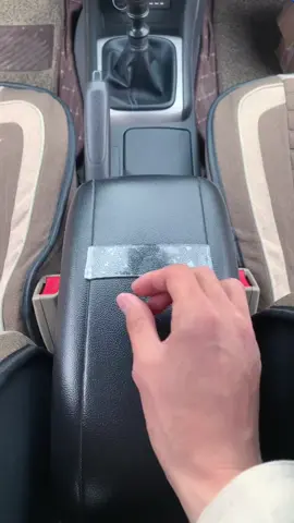 #cargadgets #carsoftiktok #smartcarlife #fyp #foryou #foryoupage #amazonfinds #amazonmusthaves #tiktokmademebuyit #goodthing #goodstuff #cartools #gadget #carstuff #carthing #caraccessories #carcare