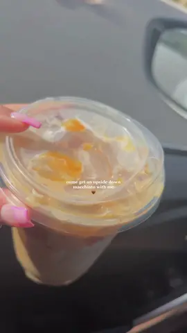 starbees run🤠 #fyp #foryoupage #starbucks #comewithme #satisfyingvideo #satisfying #asmr #thetotebag #marcjacobs #nailinspo #beauty #fashion #forthegirls #icedmachiatto #33333 #viral #myorder #pink #coffeetok #nailart #coach #mazda