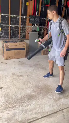@egopowerplus @egopowertools absolutely the best blower on this market . No gas or oily mess just battery and lots of power #oddlysatisfying #FindYourEdge #tile #northcarolina