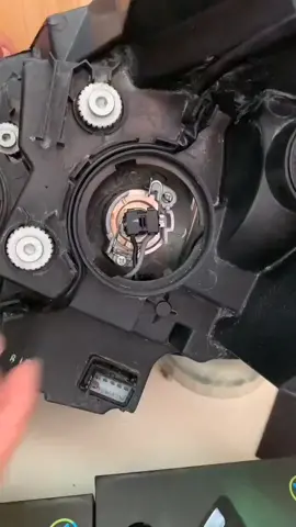 H7 model original car halogen lamp replacement LED lamp installation The tail line vertical state is bestcarheadlight #carheadlight #fyp #LEDcarlights #ledbulb #ledlamp #LED #bulb #tiktok #LED 