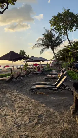 📍Pantai Seminyak - Bali #mentahan #mentahanvideo #jalanjalan #pantai #bali #kuta #fyp