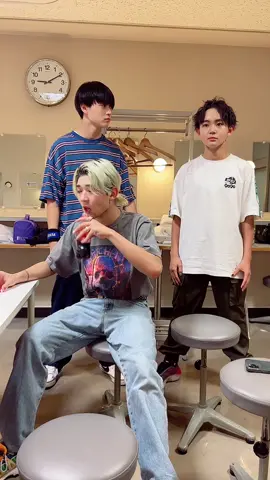 岡山公演お疲れ様でしたー！#15thdream #edhiiiboi #rui #taiki ＃よく見ると… #edhiiiboi_staff
