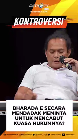 Pengacara Bharada E secara mendadak mendapatkan surat yang berisi permohonan untuk mencabut kuasa hukum. Padahal Bharada E saat ini sedang ditahan.