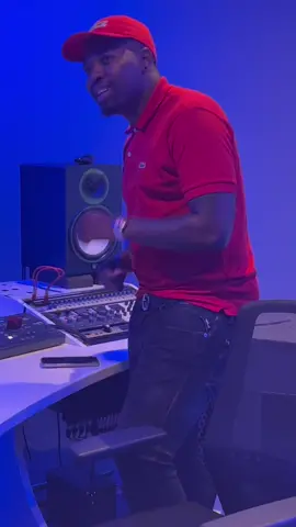 @mrjazziq #AllYouNeedIsPiano Out Now #amapiano #JazziQ #NewMusicFriday