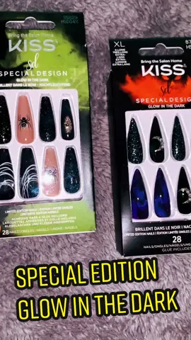 Kiss Nails XL Halloween designs have arrived! #kissnails #halloweenfinds #halloweennails #pressonnails #fyp