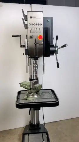 CTZ35 vertical drilling tapping machine. CE standard, Chuck with power off protection. Two speed motor. #drillingholes #drilling #tapping