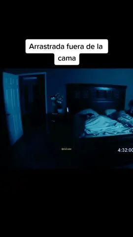 Respuesta a @karencita_1986_ortiz Actividad Paranormal (2007) #peliculas #escena #scene #movie #actividadparanormal #paranormalactivity #terror #horror #cine #parati #fyp