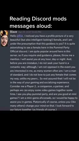 Reading creepy discord messages aloud #greenscreen #fypシ #discord #creepy #messages #discordserver #jokes
