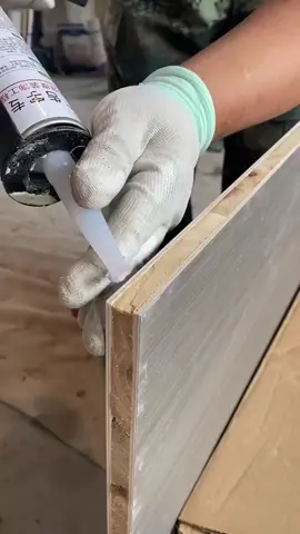 Adding vinyl to chipboard