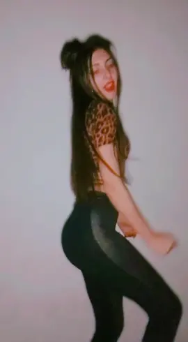 Aldana y su nuevo tiktok 👯‍♂️❤😍🎬🎥