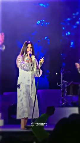 #daddyissues #lanadelrey #diadospais #theneighbourhood