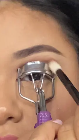 #stitch with @lenkalul so cute!! Would you guys try this?? #foryou #makeuptutorial #makeuphacks #fyp 