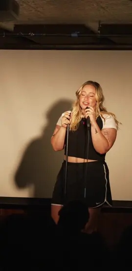 Gorgeous stand up comedy #comedy #funnyvideos #standupcomedian