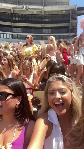 Never been happier #bama #banarush #bamarushtok