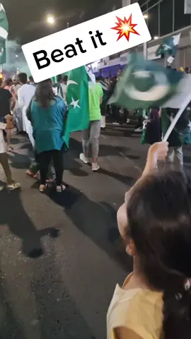 independence celebrations 💥 #GreenStreet #londonlife #Pindiboyz #MirzaClan