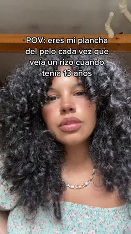 🤣🤣🤣 un poquito de #humor #rizosdefinidos #peloentransicion #curlyhair #curly