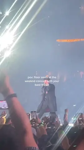 now i want floor seats everywhere plz 🎫 elite moves only. #theweeknd #ReTokforNature #dawnafterhours #theweekndconcert #summergoals 