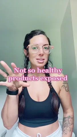 READ YOUR LABELS. It’s a tactic they use to make you think your getting a good protein source when in fact you aren’t. #exposed #proteinshake #greenscreenvideo #cleaneating 