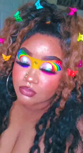 🌈👄🌈 #rainbow #rainbowmakeup #colorfulmakeup #howtodomakeup #blackgirltiktok #mua #lashes #trendingmakeup #blackgirlmakeup #makeup #makeupartist #BeautyTok #fypage #viralvideo