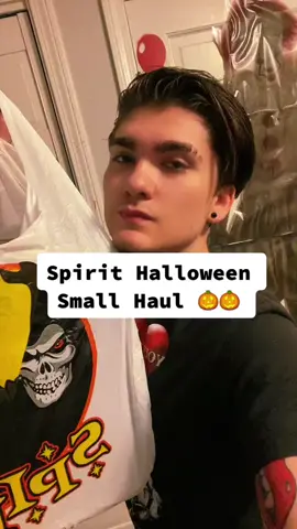 Favorite time of the year🥴#spirithalloween #halloween #lgbt #horror #horrortok #drag #fyp 