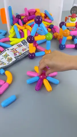 mau bikin apa nih? #minimetoyskidsshop #mainan #mainananak #mainanmagnetic #mainanmagneticstick #mainanmagnetikstik #mainanstickmagnetic #mainanstikmagnet #mainanmagneticstickmurah #mainanedukasi #mainanedukasianak #mainanedukasianakmurah #mainanedukasinak #mainanedukasibalita