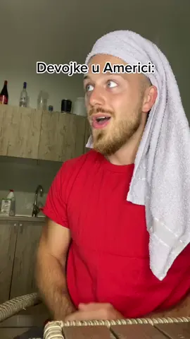 Ne volim ja al po nekad samo stucem po koju.. 😂 Jeste li probali nekad rakiju? 😅