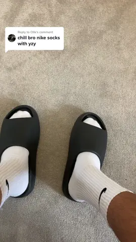 Replying to @Olik best socks with the best slides2 most comfy you cant go wrong 🙄 #JustJack #envysnkrs #adidas #yeezy #nike #nikesocks #socks #yzy #yeezyslide #sliders 