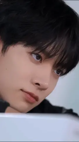 Enhypen is full of visuals. 📈 | #enhypen #heeseung #jay #jake #sunghoon #sunoo #jungwon #niki