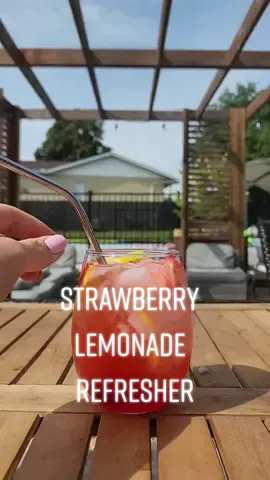 strawberry lemonade refresher🍓🍋 #foryou #strawberry #lemonade #refresher #Summer #drink #malibu #rum #alcohol #cocktail #fruit #drinks #cocktails  #bartender #drunk #refreshing #satisfying #aesthetic #yummy #Foodie #drinktok #perfect #pool #day #idea #Recipe #EasyRecipe #party #vibes #trending #song #fun #tryit #shortvideo #quickrecipes #lemonade #foryou #viral #fyp #blowthisup #viralvideo