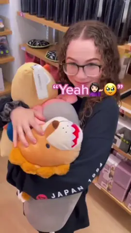 😊She was so happy in MINISO @nessandreem #miniso #minisoplush #plush #cute #gift #fyp